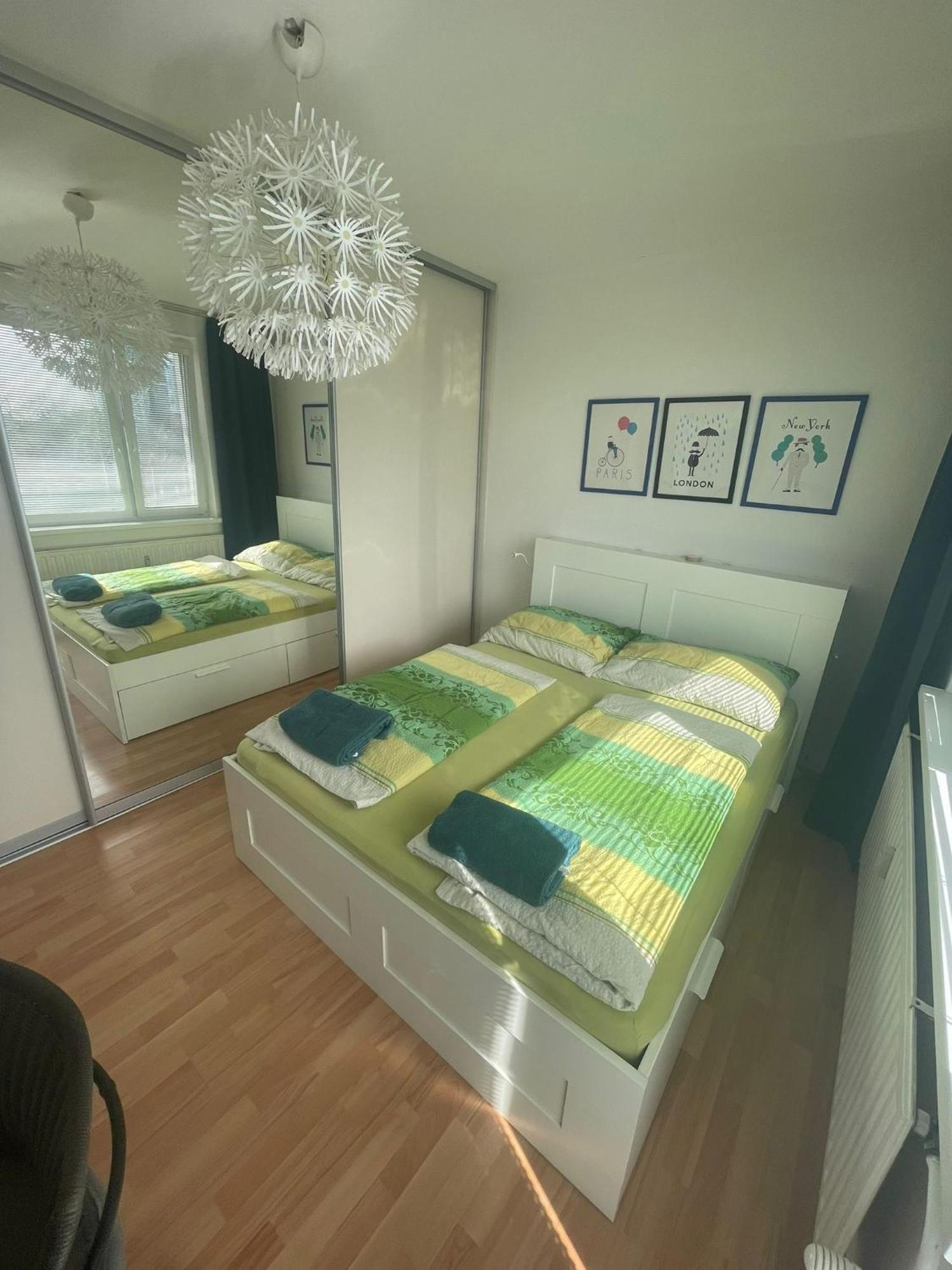 Park View City Center Location Apartment With Balcony Bratislava Eksteriør bilde