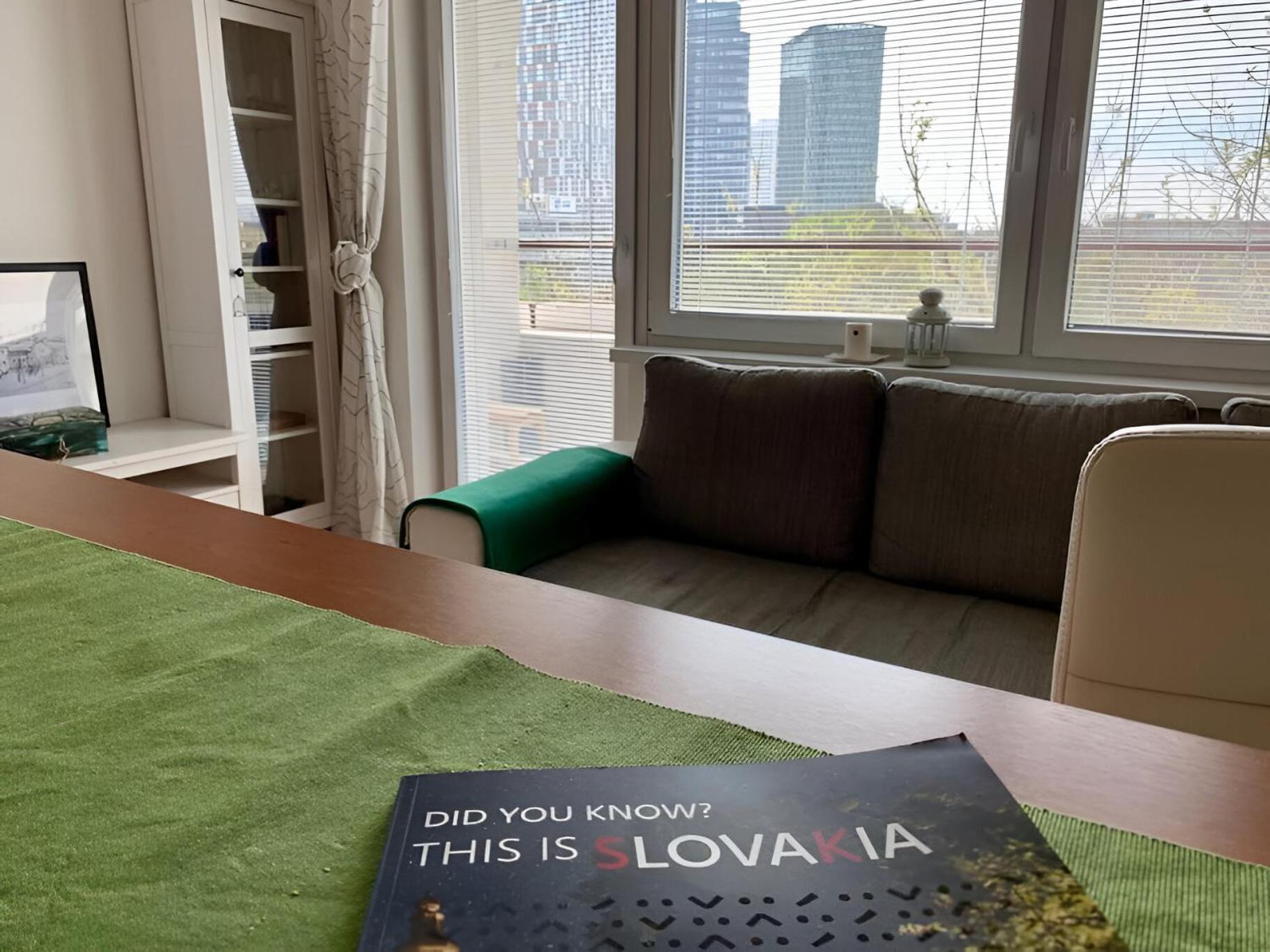 Park View City Center Location Apartment With Balcony Bratislava Eksteriør bilde